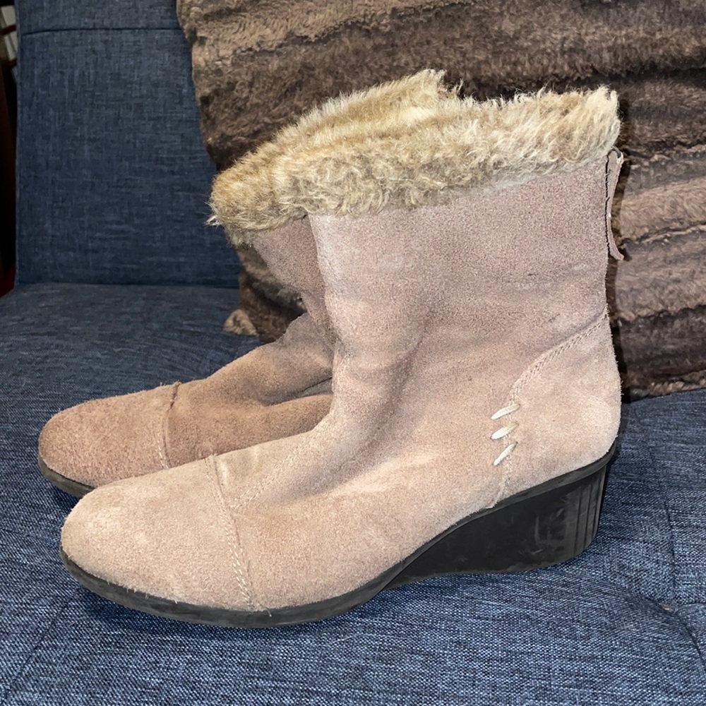Aerosoles fur lined wedge boots
